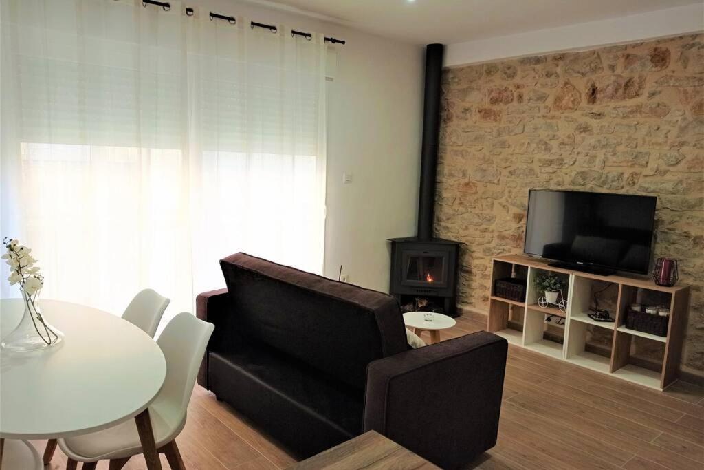 Apartamentos Xert Escapadas En Castellon Cerca De Morella Y Peniscola Chert Sant Mateu Exteriör bild
